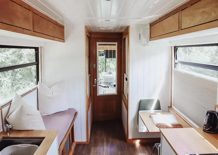 Campeggio Relaxing Retreat For 2 On Beautiful Converted Bus *